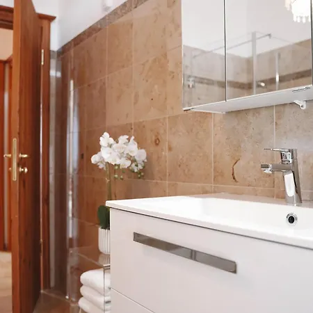 Loewenherz Homes Mittenwald アパート