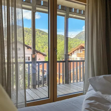 Loewenherz Homes - Bijou